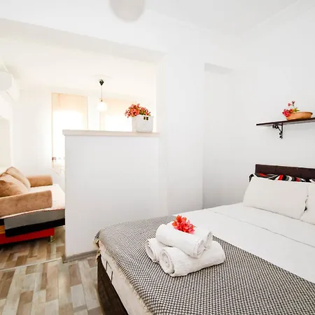 Lägenhetshotell Caglar My Hause 3*