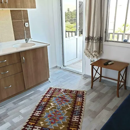 Caglar My Hause 3* טורגוטריס