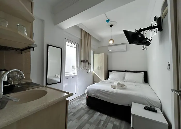 Aparthotel Caglar My Hause 3*
