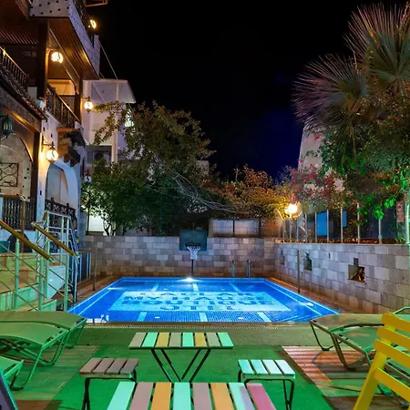 아파트호텔 Caglar My Hause 4*