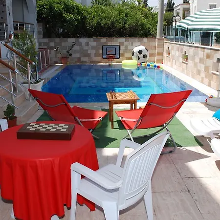 Caglar My Hause تورغوتْريس
