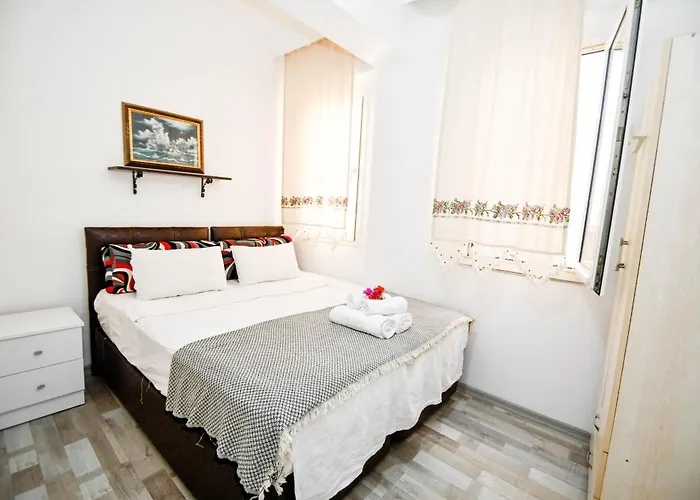 Caglar My Hause טורגוטריס