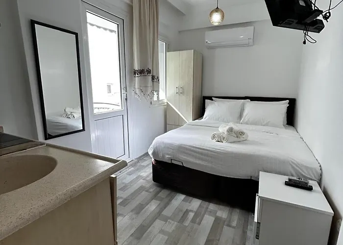 מלון דירות Caglar My Hause 3*